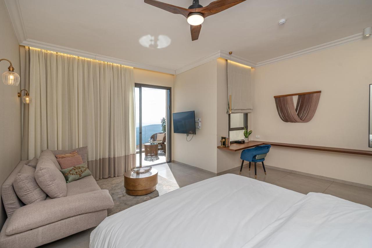 Amirey Hagalil Boutique Hotel Amirim Bagian luar foto