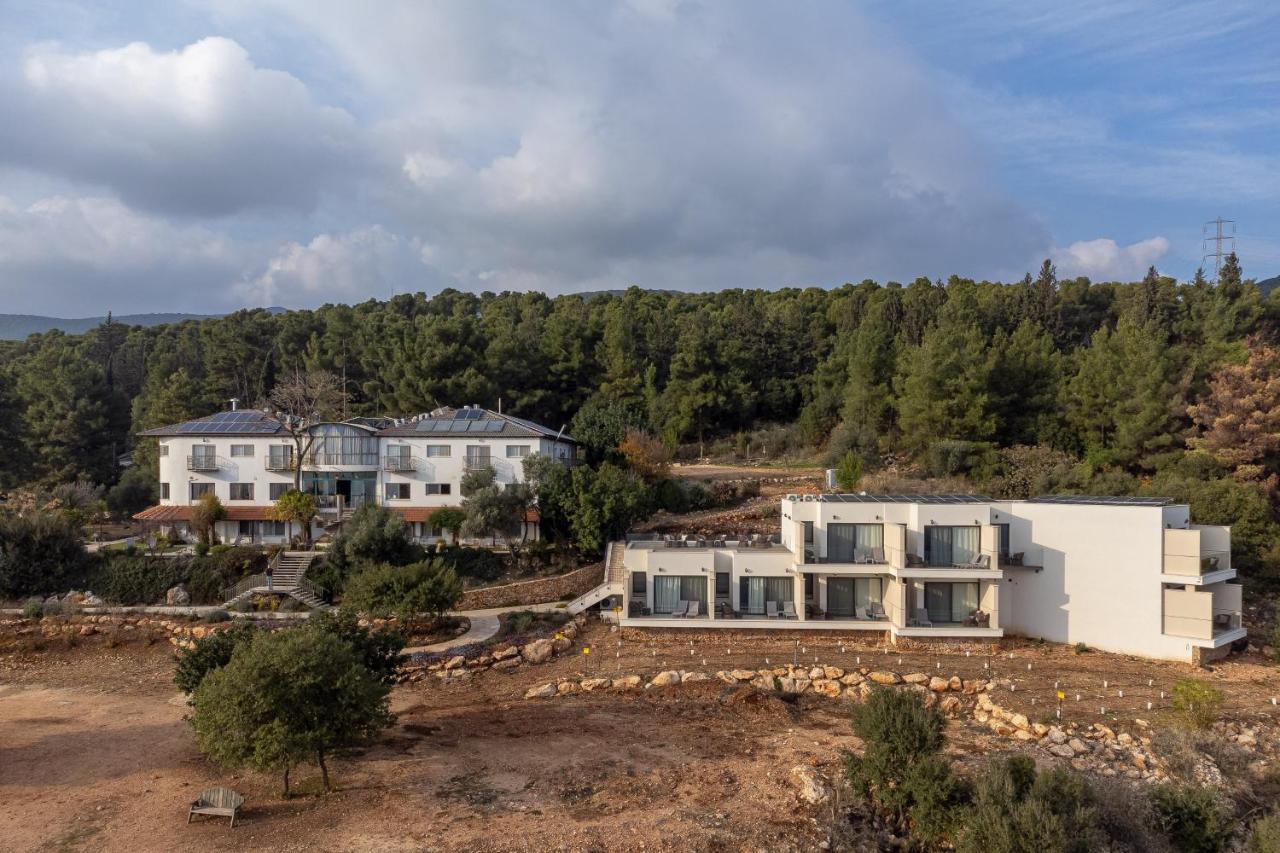 Amirey Hagalil Boutique Hotel Amirim Bagian luar foto