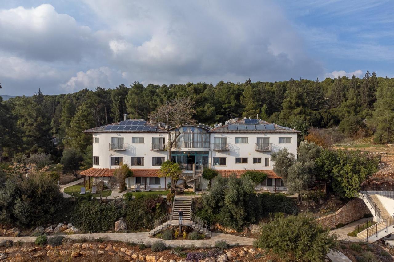 Amirey Hagalil Boutique Hotel Amirim Bagian luar foto