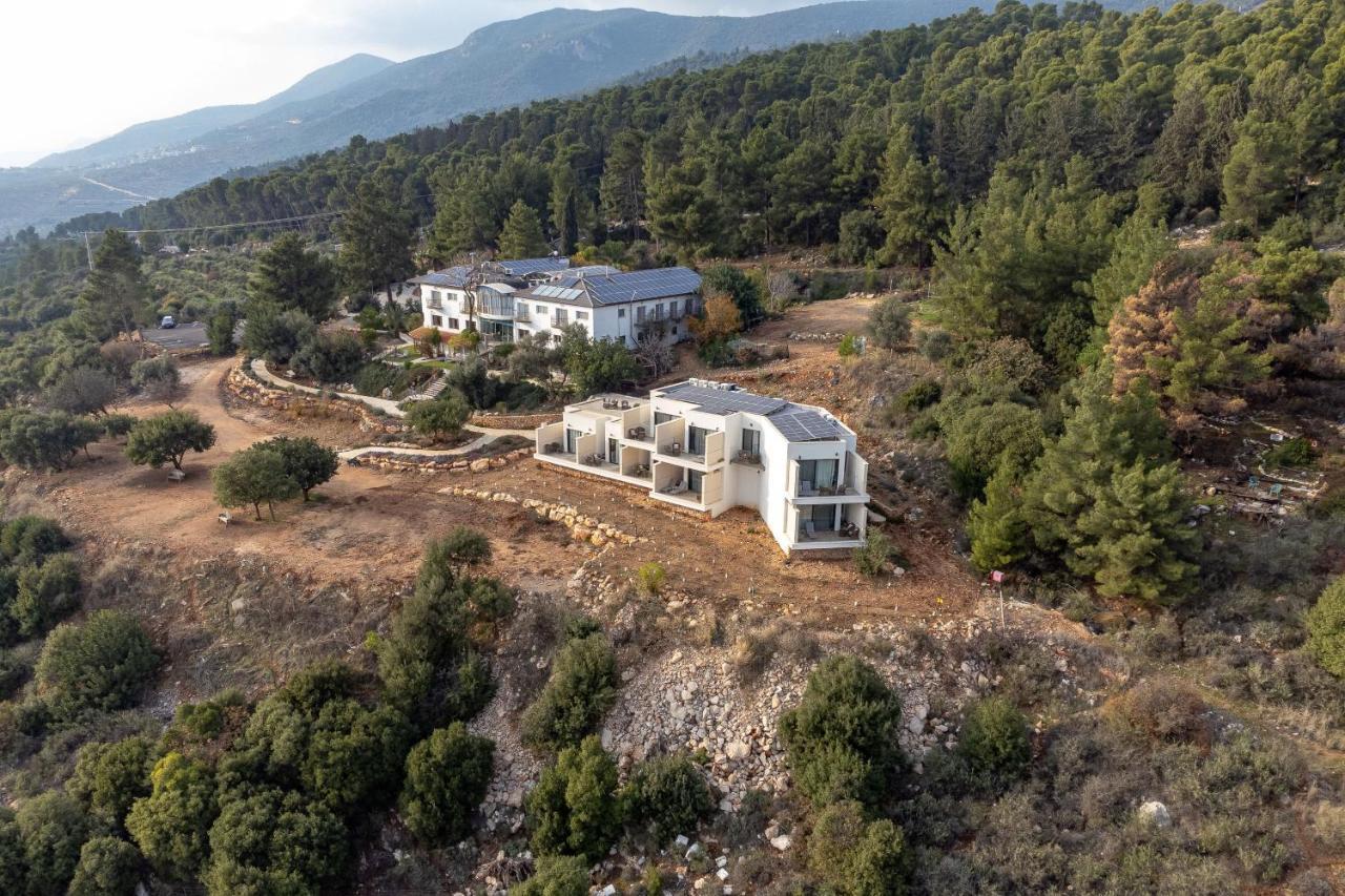 Amirey Hagalil Boutique Hotel Amirim Bagian luar foto