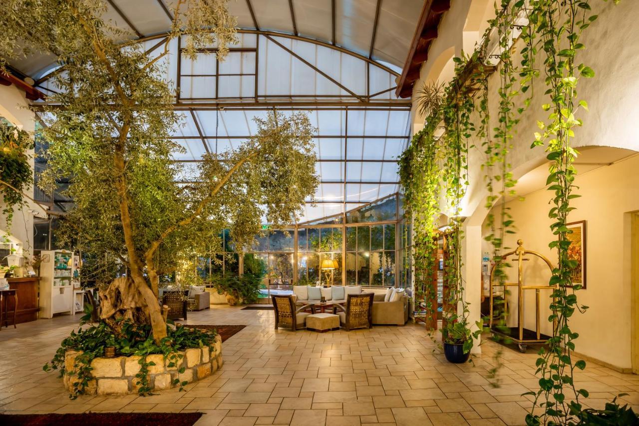 Amirey Hagalil Boutique Hotel Amirim Bagian luar foto