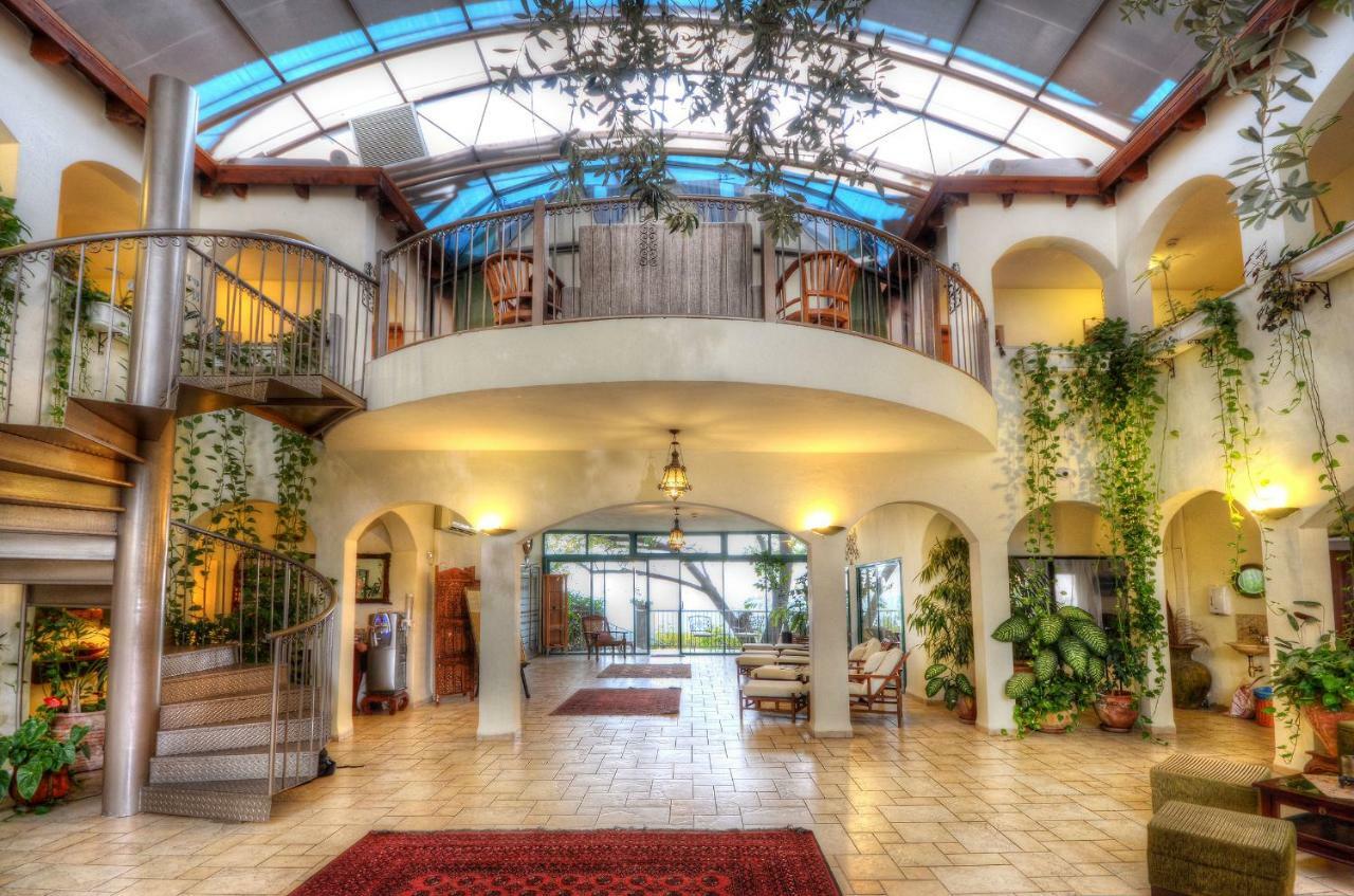 Amirey Hagalil Boutique Hotel Amirim Bagian luar foto